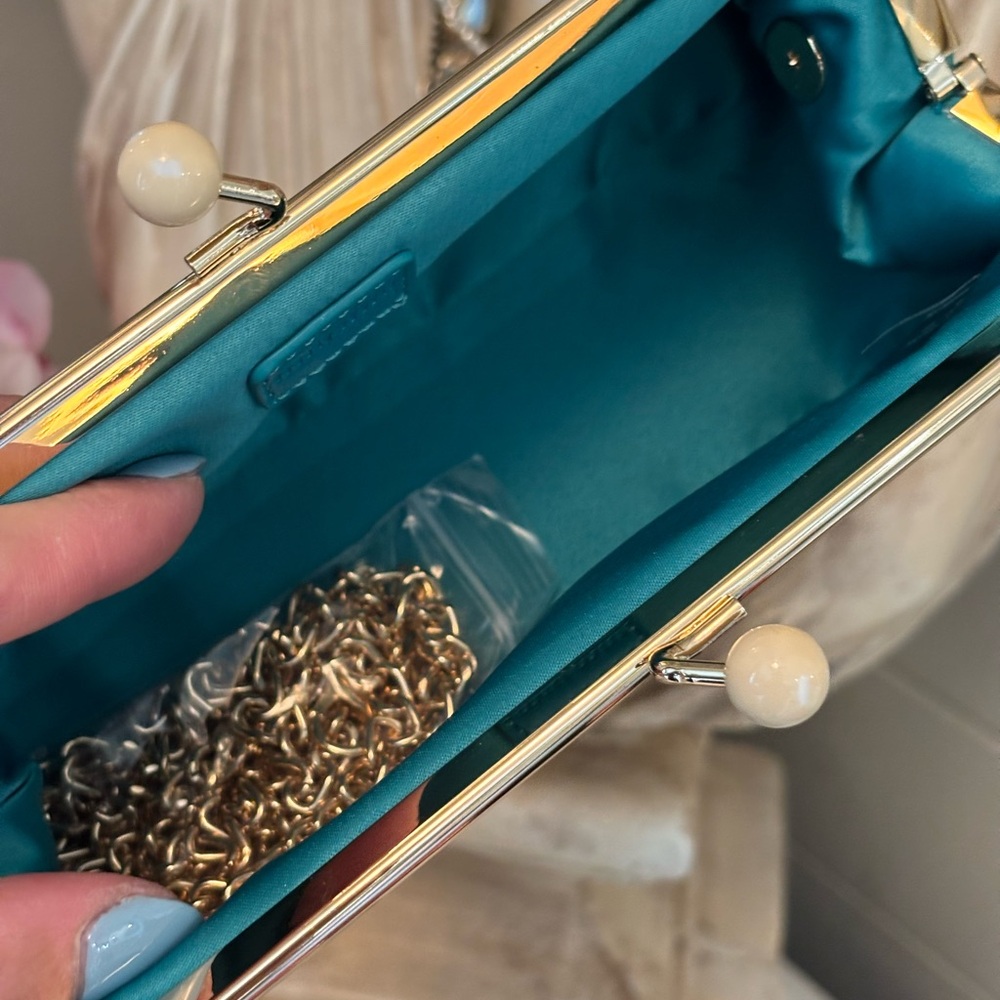 NIB Miu Miu Parfum Tiffany Blue Patent Leather Pouchette Clutch GWP w Strap - Picture 10 of 16